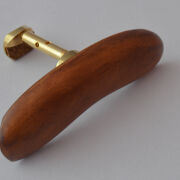 Chinrest Vla–Tamarind-Bottom-mounted Gold Fittings