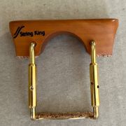 Chinrest – Violin - Central - Medium - Boxwood - Gold fittings