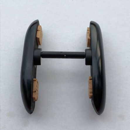 Double-Chinrest –Viola-Ebony-bottom Black fittings