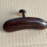 Chinrest – Rosewood - bottom mounted black fittings